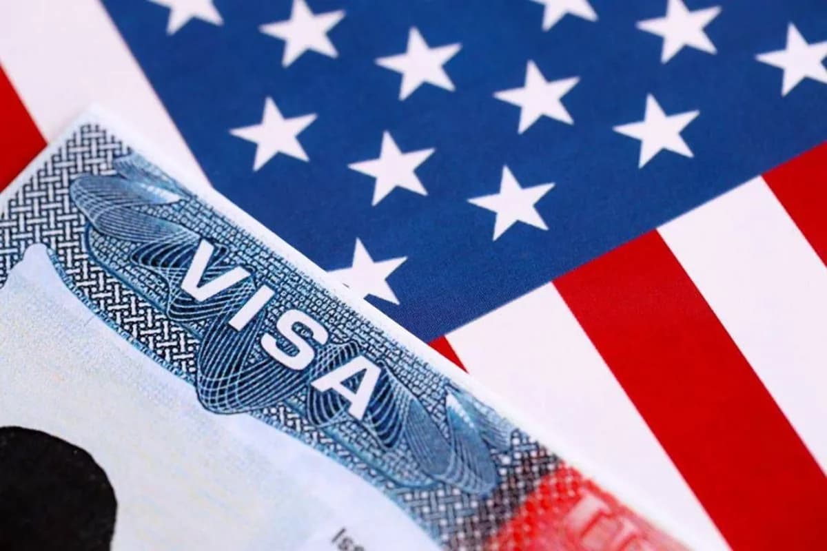 США запустили платное ускоренное собеседование